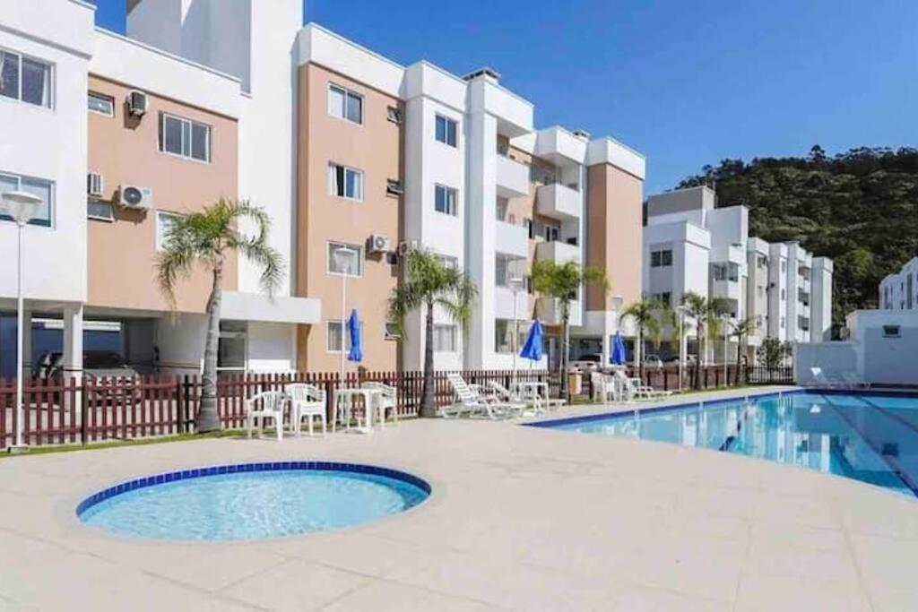 Em Canasvieiras No Porto Caravelas Apartamento Florianopolis
