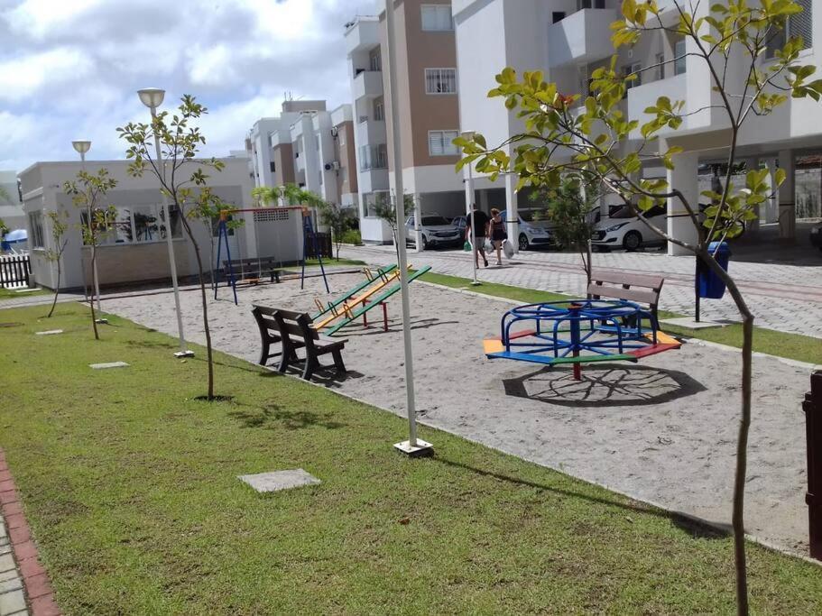 Em Canasvieiras No Porto Caravelas Florianopolis